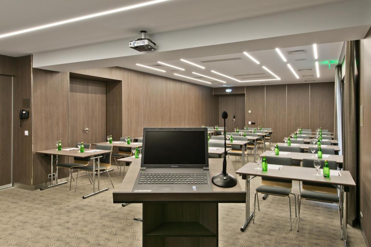 Congress Avenue 4* Vilnius