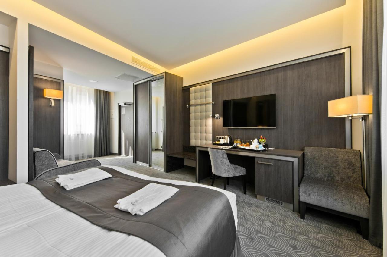 Hotel Congress Avenue